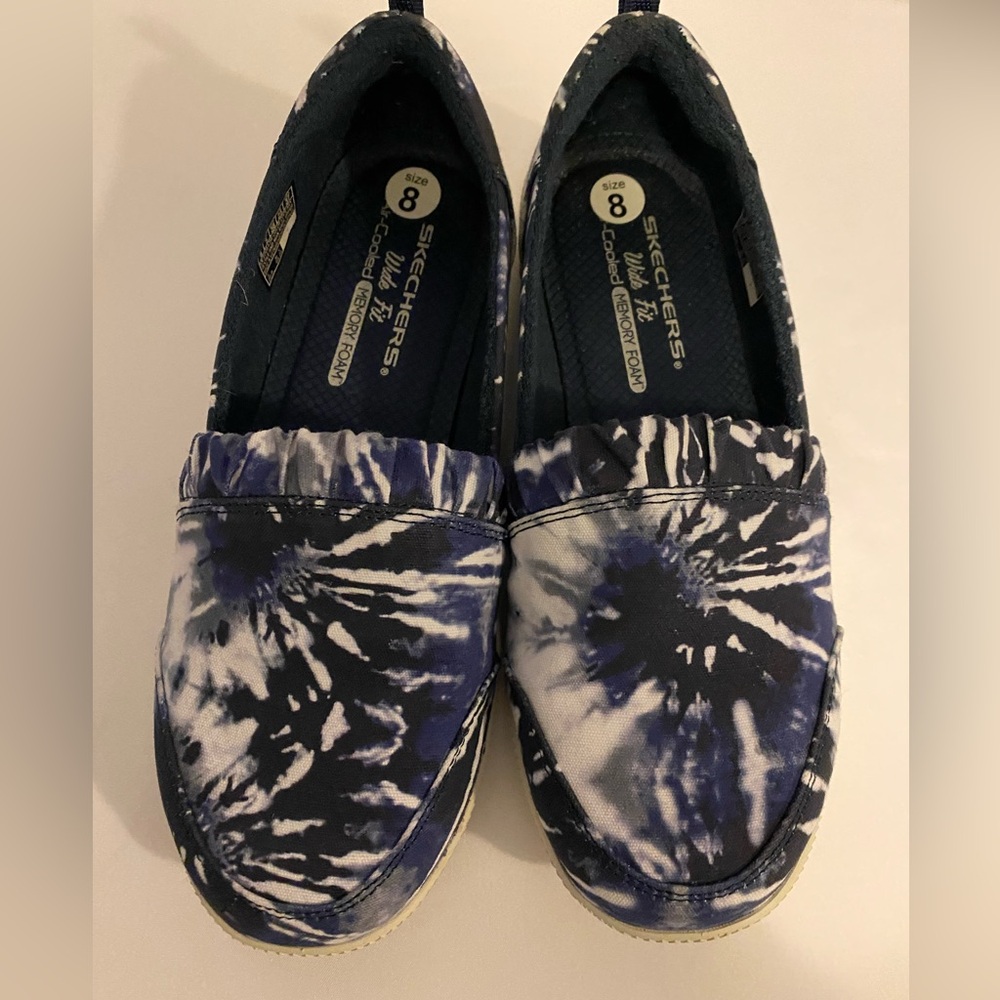 Skechers Blue and White Memory Foam Comfort Slip On Shoes Size 8W
